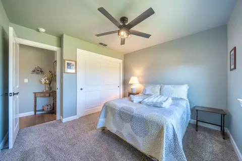 284 Woodhill Dr, Redding, CA 96003 photo 18