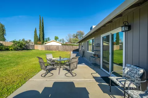 284 Woodhill Dr, Redding, CA 96003 photo 21