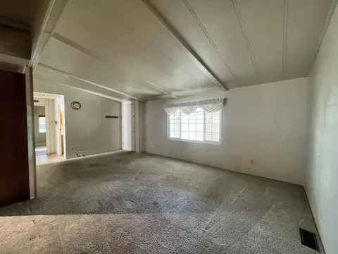 1160 Fox Den Dr, Redding, CA 96003 photo 4