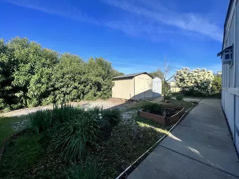 1160 Fox Den Dr, Redding, CA 96003 photo 13