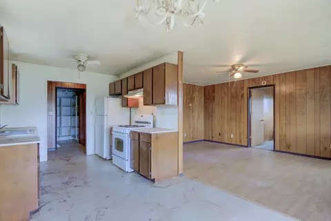 Living - 45264 State Highway 299e, Mcarthur, CA 96056 photo 7 of 16