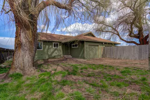 Exterior - 45264 State Highway 299e, Mcarthur, CA 96056 photo 13 of 16