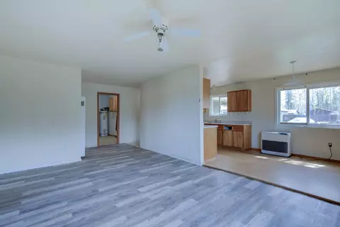 Living - 45264 State Highway 299e, Mcarthur, CA 96056 photo 13 of 16