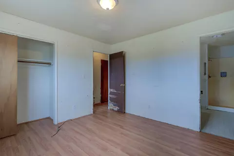 Bedroom - 45264 State Highway 299e, Mcarthur, CA 96056 photo 6 of 20