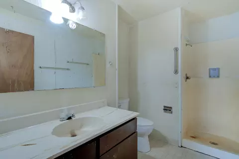 Bath - 45264 State Highway 299e, Mcarthur, CA 96056 photo 1 of 13