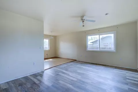 Living - 45264 State Highway 299e, Mcarthur, CA 96056 photo 14 of 16