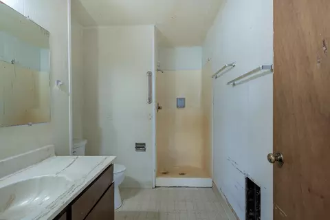 Bath - 45264 State Highway 299e, Mcarthur, CA 96056 photo 2 of 13