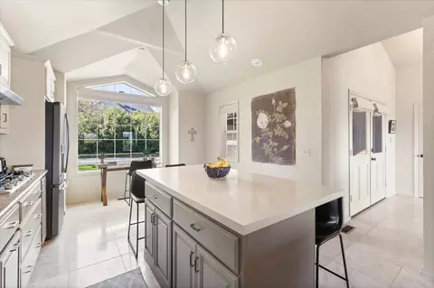 Kitchen - 3140 Riesling Path, Redding, CA 96001 photo 2 of 6