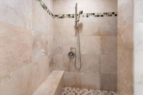 Bath - 3140 Riesling Path, Redding, CA 96001 photo 6 of 7
