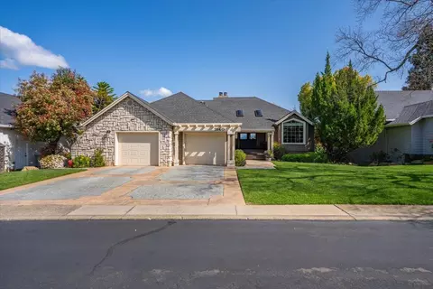 Exterior - 3140 Riesling Path, Redding, CA 96001 photo 4 of 26