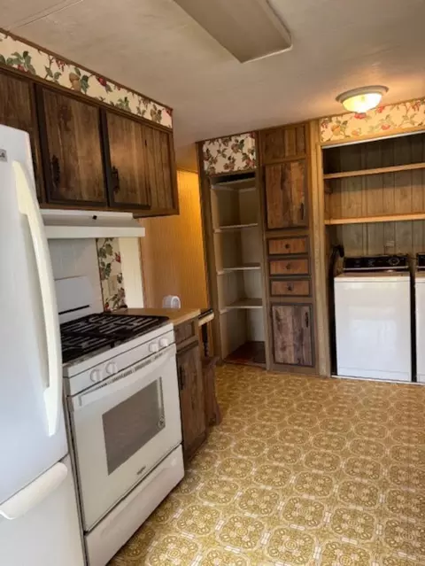 14073 Old Oregon Trl, Redding, CA 96003 photo 10