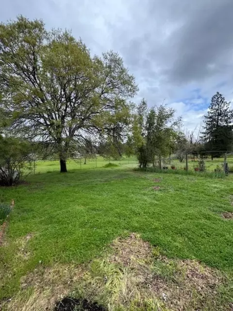 14073 Old Oregon Trl, Redding, CA 96003 photo 37