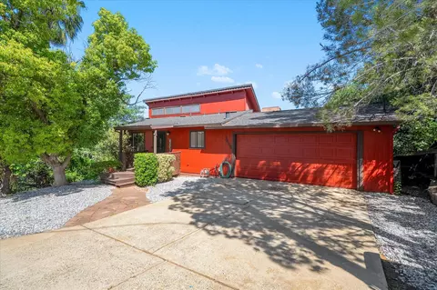 3456 Summit Dr, Redding, CA 96001 photo 1