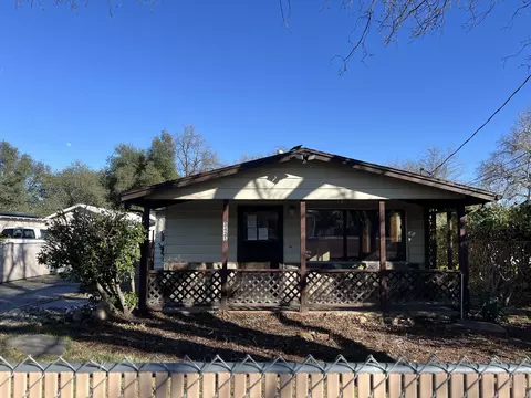 3425 Hickory St, Cottonwood, CA 96022