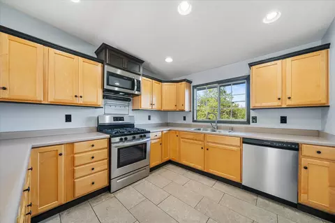 2080 Skyline Dr, Redding, CA 96001 photo 11