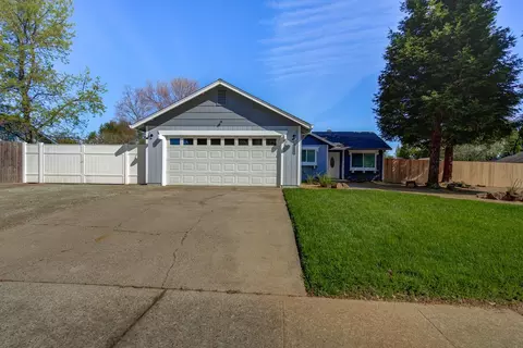 1680 Morningsun Dr, Redding, CA 96002 photo 2