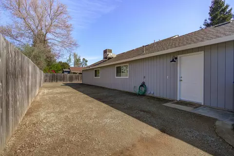 1680 Morningsun Dr, Redding, CA 96002 photo 32