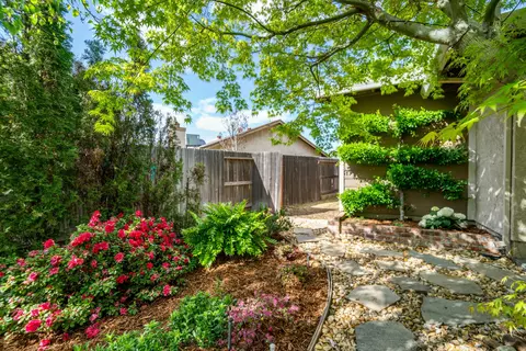 3519 Wasatch Dr, Redding, CA 96001 photo 53