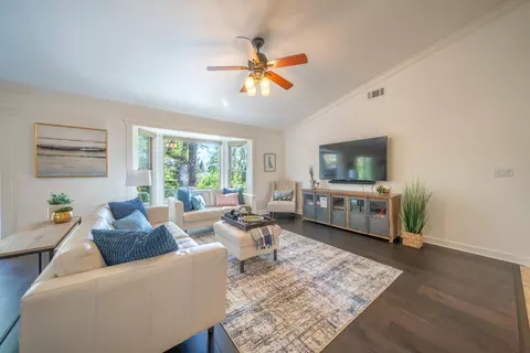 3519 Wasatch Dr, Redding, CA 96001 photo 9