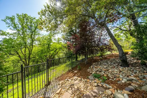 3519 Wasatch Dr, Redding, CA 96001 photo 47