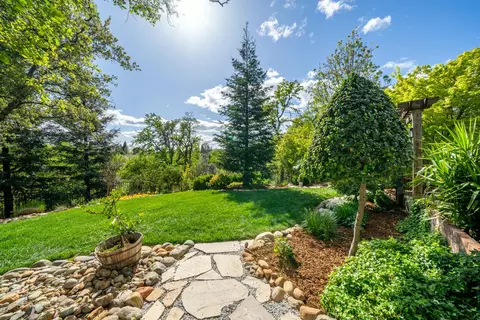 3519 Wasatch Dr, Redding, CA 96001 photo 35