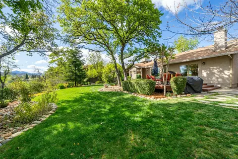 3519 Wasatch Dr, Redding, CA 96001 photo 42