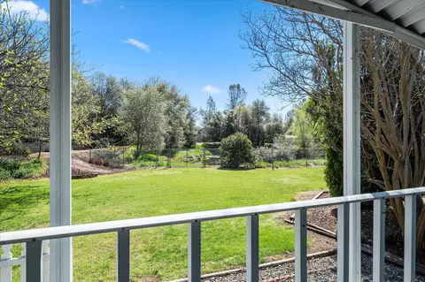 493 Bitterroot Dr, Redding, CA 96003 photo 18