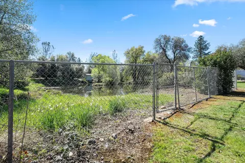 493 Bitterroot Dr, Redding, CA 96003 photo 20