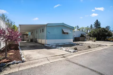 493 Bitterroot Dr, Redding, CA 96003 photo 3
