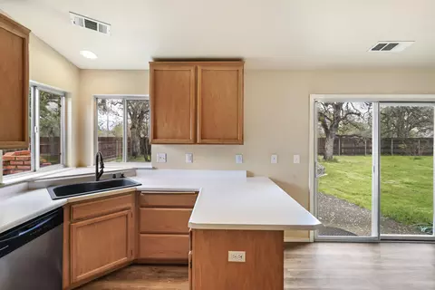 Kitchen - 1415 Vigil, Redding, CA 96003 photo 3 of 3