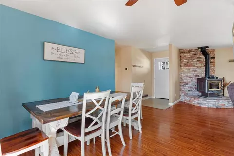 Dining - 14425 Mesa Ct, Red Bluff, CA 96080 photo 1 of 2
