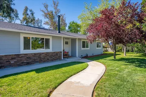 14425 Mesa Ct, Red Bluff, CA 96080