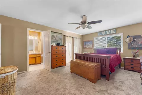 Bedroom - 14425 Mesa Ct, Red Bluff, CA 96080 photo 3 of 3
