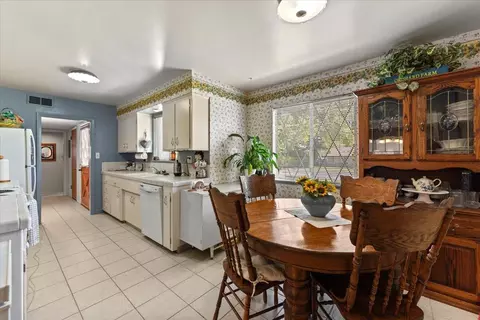 Kitchen - 3708 Traverse St, Redding, CA 96002 photo 2 of 2