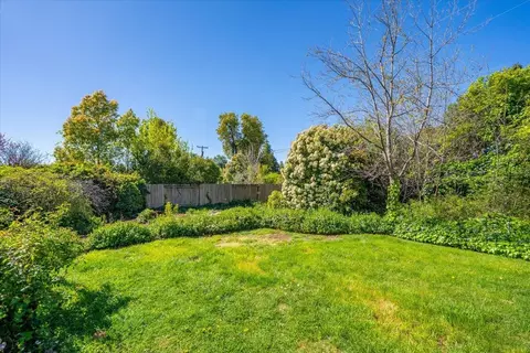 Exterior - 3708 Traverse St, Redding, CA 96002 photo 3 of 17