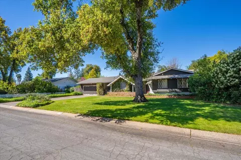 Exterior - 3708 Traverse St, Redding, CA 96002 photo 16 of 17