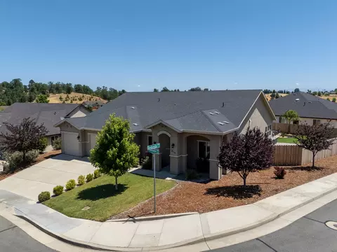 819 Bellagio Ter, Redding, CA 96003 photo 32