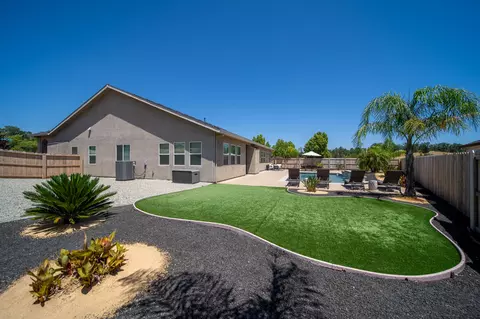 819 Bellagio Ter, Redding, CA 96003 photo 28