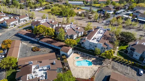 225 Ridgetop Dr # 215, Redding, CA 96003 photo 21