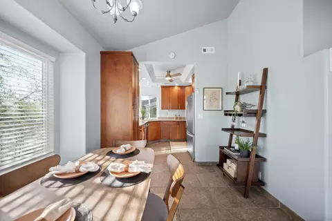 225 Ridgetop Dr # 215, Redding, CA 96003 photo 10