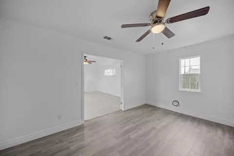 1808 Whistling Dr, Redding, CA 96003 photo 10
