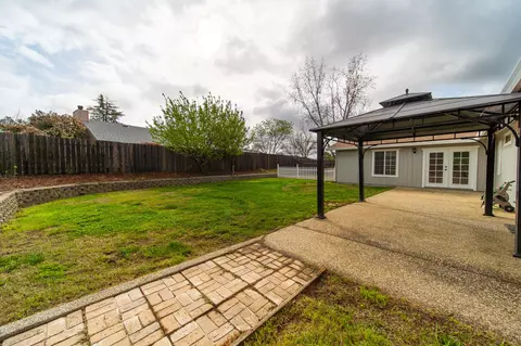 1808 Whistling Dr, Redding, CA 96003 photo 19