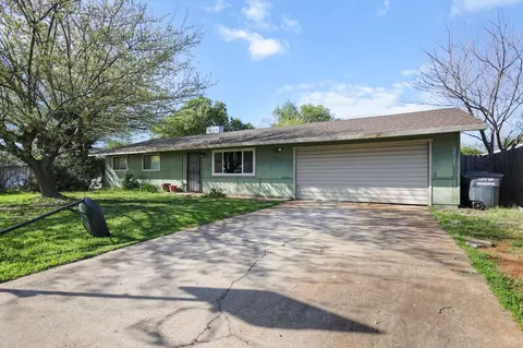 2278 Christian Ave, Redding, CA 96002