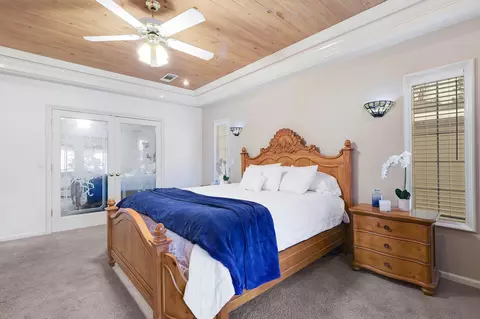 Bedroom - 1607 St Andrews Dr, Redding, CA 96003 photo 3 of 8