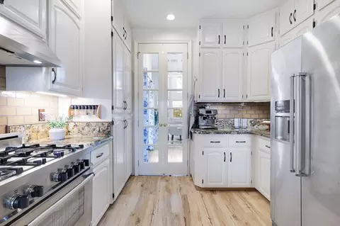 Kitchen - 1607 St Andrews Dr, Redding, CA 96003 photo 1 of 3