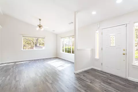 Living - 11780 Talofa Dr, Redding, CA 96003 photo 4 of 7