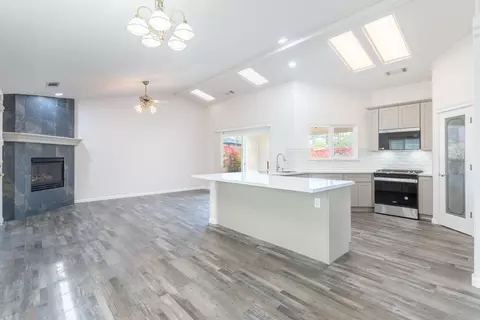 Living - 11780 Talofa Dr, Redding, CA 96003 photo 3 of 7