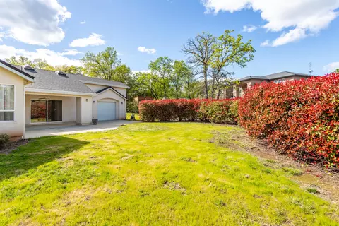 Exterior - 11780 Talofa Dr, Redding, CA 96003 photo 8 of 9