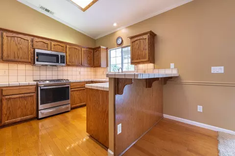 6657 Hemlock St, Redding, CA 96001 photo 12