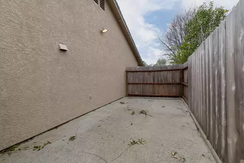 6657 Hemlock St, Redding, CA 96001 photo 31